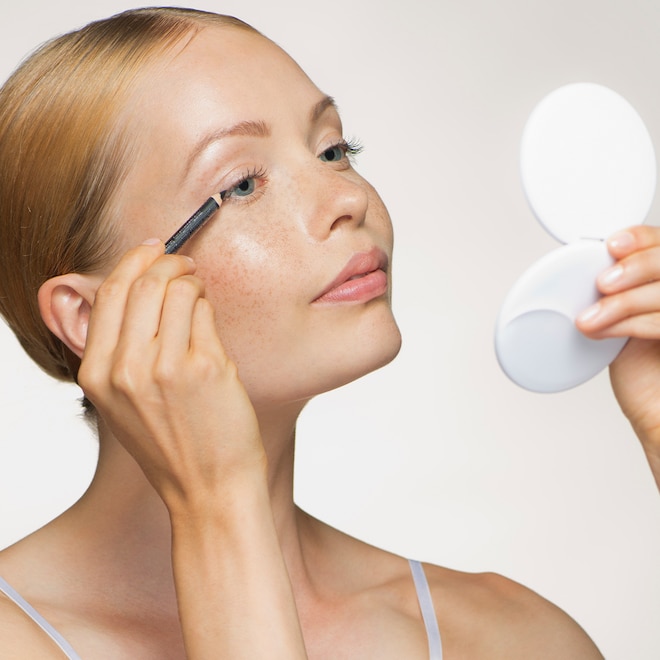 E! Insider Shop, Amazon Eyeliners